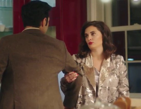 Ufak tefek cinayetler 16.bölüm kıyafetleri
dizikiyafeti.com/ufak-tefek-cin…