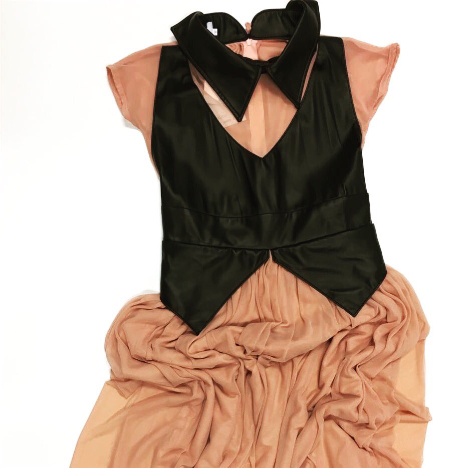 kloset_republic's tweet photo. Hello Delilah
//
Sober
Delilah Dress
R1600.00
//
#KR #KlosetRepublic #PopUp #PopUpShop #FashionDisplay #Fashion #Trends #Style #Culture #ClothingEmporium #Shopping #Sober #SoberDesignHouse #Dress #Delilah https://t.co/G6lNS4uIch
