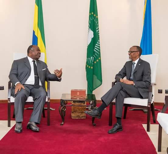 Dans le cadre de sa tournée dans quatre pays de la Communauté Économique des États de l'Afrique Centrale (CEEAC), le <a href="/PresidentABO/">Ali Bongo Ondimba</a> du #Gabon a rendu visite ce mardi à son homologue Rwandais <a href="/PaulKagame/">Paul Kagame</a> .