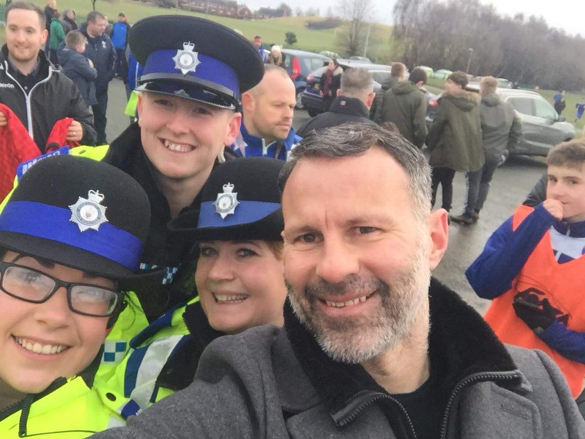 NWPWrexhamRural's tweet photo. Ryan Giggs in  Brynteg this morning at a football coaching session #pcsoamanda https://t.co/auhgvZ7SVh