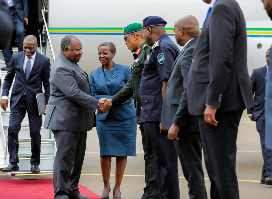 Arrivée du <a href="/PresidentABO/">Ali Bongo Ondimba</a> du #Gabon en terre Rwandaise.