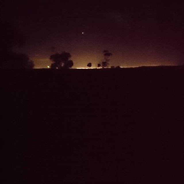 sureformsandbc's tweet image. View of Melbourne from my lounge room window. #melbourne #victoria #australia