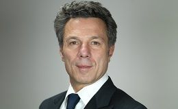 Portrait de Dominique Benoit, directeur général de @PictetWM France. bit.ly/2EzJvar