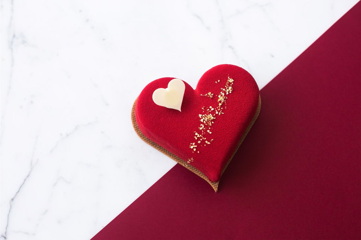 cyril_lignac's tweet photo. Ready for your valentine’s day tomorrow? #gourmandcroquant #levalentin https://t.co/JQeIgaCX2L