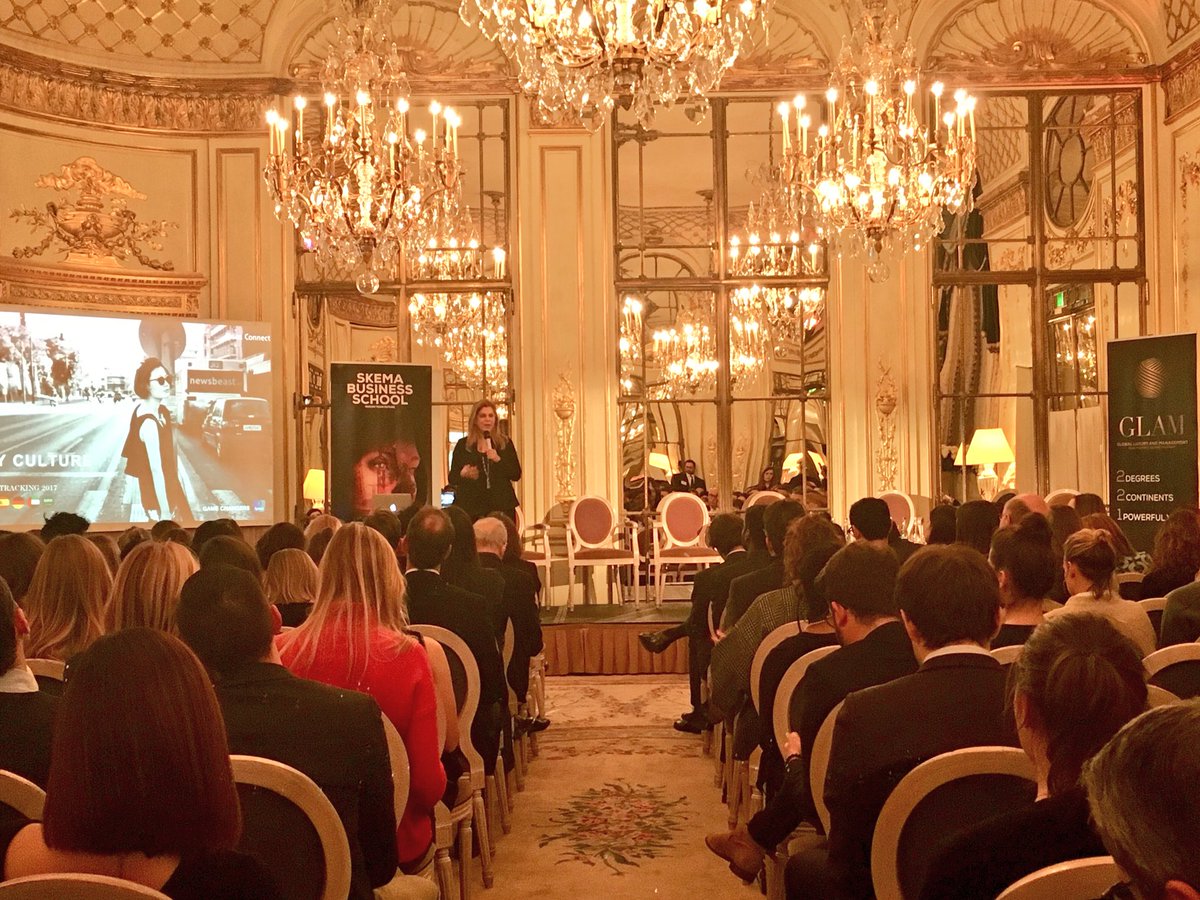 SKEMA_BS's tweet photo. World Luxury Tracking by Françoise Hernaez-Fourrier (@IpsosFrance): customized service is key especially among the youngest #Luxury #glam1718 https://t.co/XdaB99OBU7
