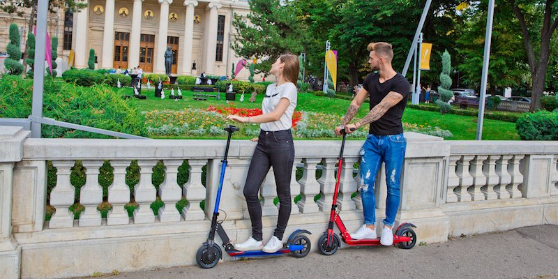 LeMobiliste's tweet photo. Review de la version 2018 de la #trottinette #electrique E-TWOW S2 Booster S by @LeMobiliste -> https://t.co/RS62rksaCS Un excellent équilibre entre puissance et autonomie @etwowfr https://t.co/ih7xFVpCTZ