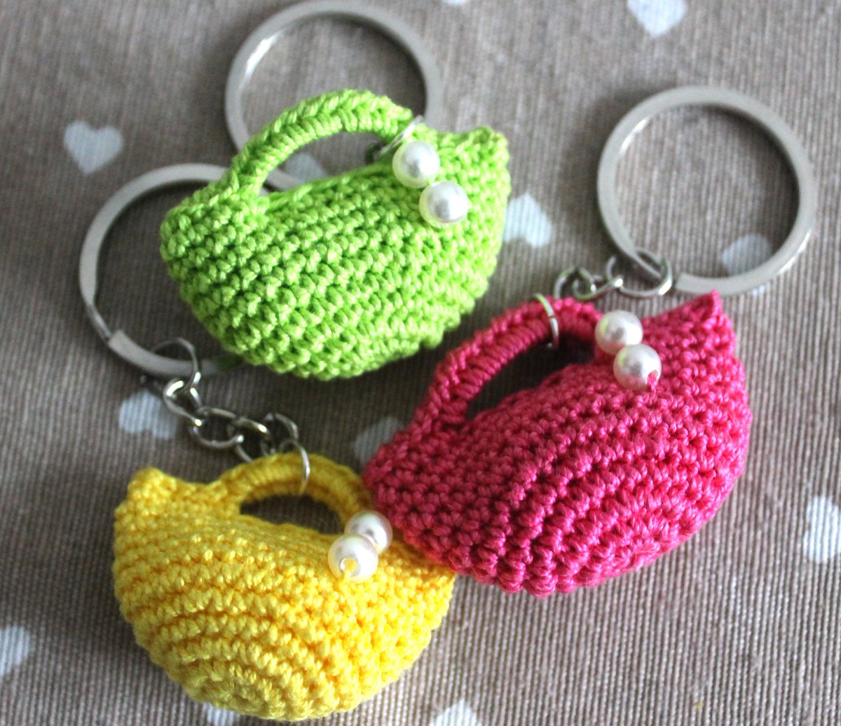 Uzivatel Handmade Design Na Twitteru Sono Felice Di Condividere L Ultimo Arrivato Nel Mio Negozio Etsy Tutorial Borsetta Uncinetto T Co Jvyfg7ylla Borseeborsette Verde Giallo Uncinetto Amigurumi Tutorial Borsetta Portachiavi Cotone