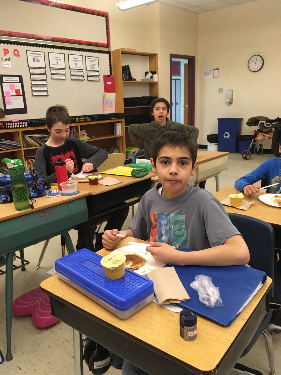 St. Stephen School tweet media