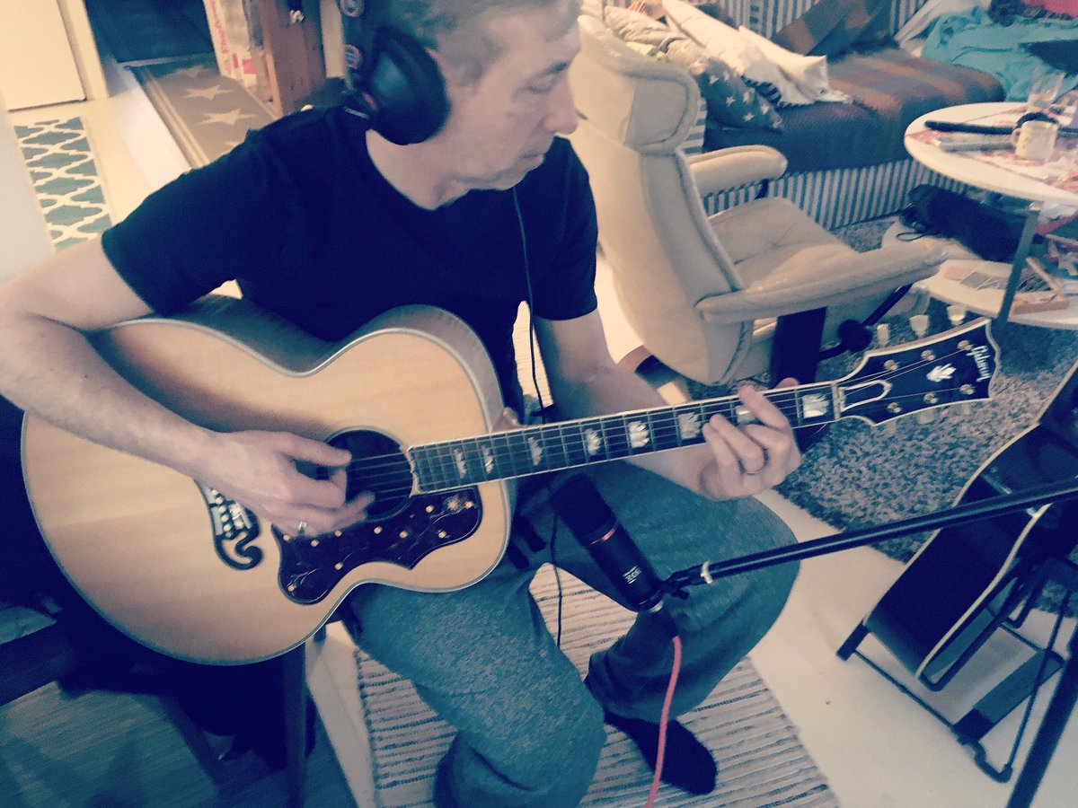 gofatboy's tweet photo. Bip Bop Boom in the Arkipelago😎🎙♠️ #fatboy #rocknroll #rockabilly #album6 #newsongs #thomaspareigis #pegge https://t.co/KRMPLlVUS0