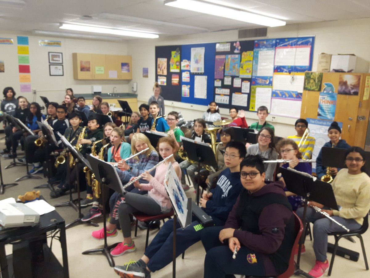 🎶🎵Concert Band working hard on repertoire for the musical! 😊🎵🎶
