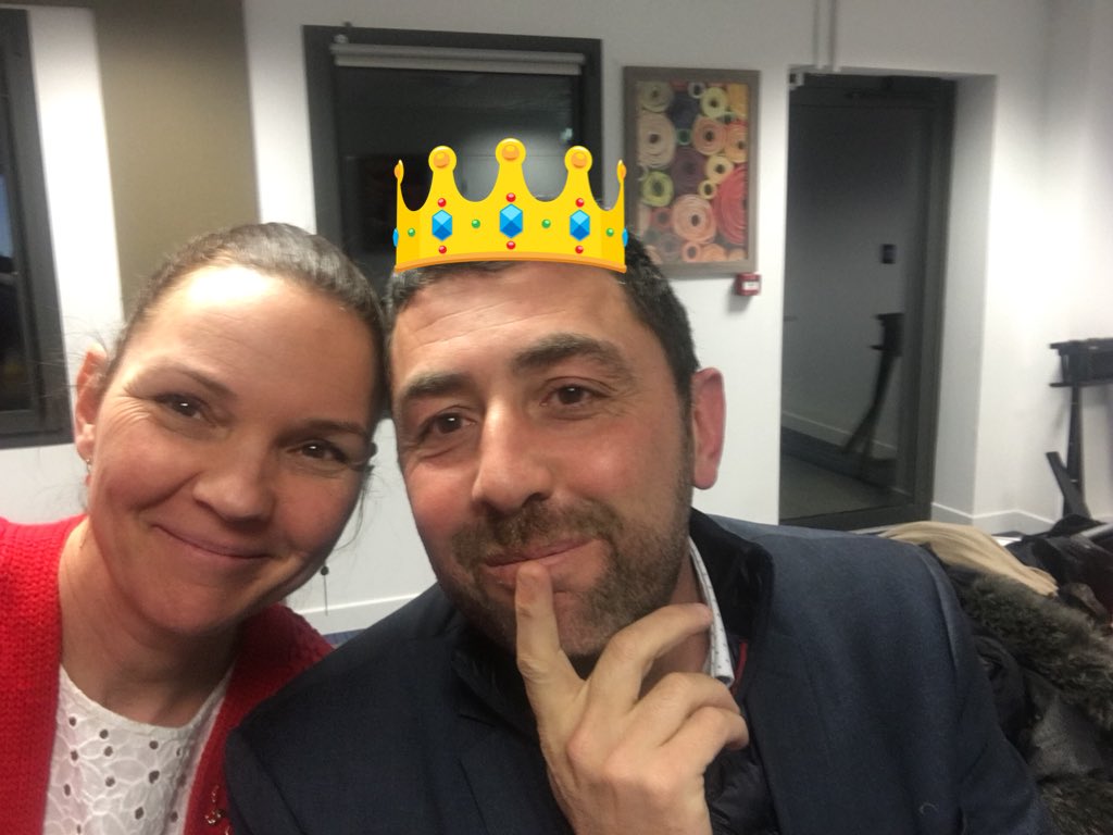 mariejo_cote's tweet photo. Soirée #AdetemAixMarseille «ContentisKing », il y a @valvert, the #KingofEcommerce 💪🏻, et @nicolas_chabert the #kingofEmployeeAdvocacy 📢 soirée royale en perspective ! 💫 https://t.co/Ck19l7w7ft
