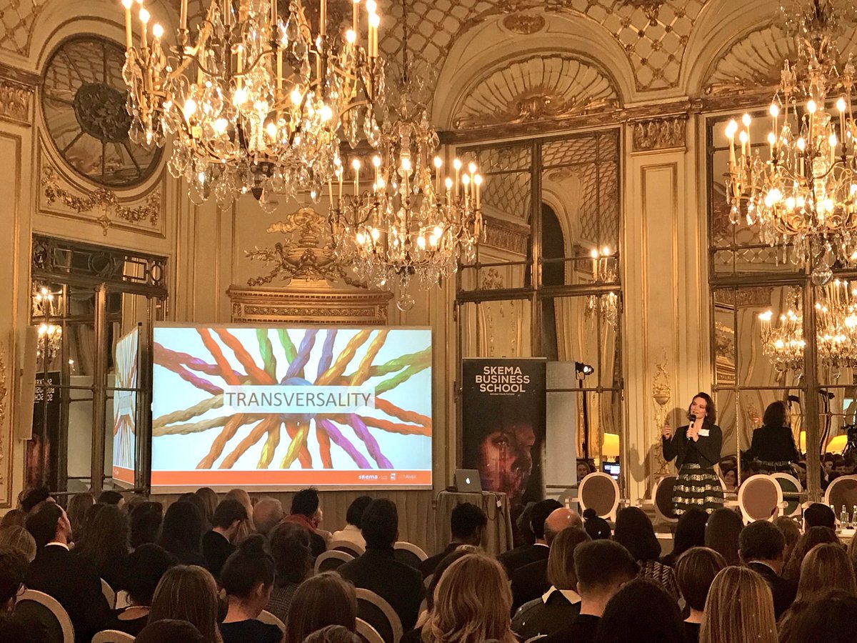 Benoit_Anger's tweet photo. Transversality, diversity, complexity, omnicanality and continuity are the main and current challenges of the #luxury industry (@MichaelaMerk) #highered #globaled #GLAM1718 #SKEMA https://t.co/Of0cXGnDQH