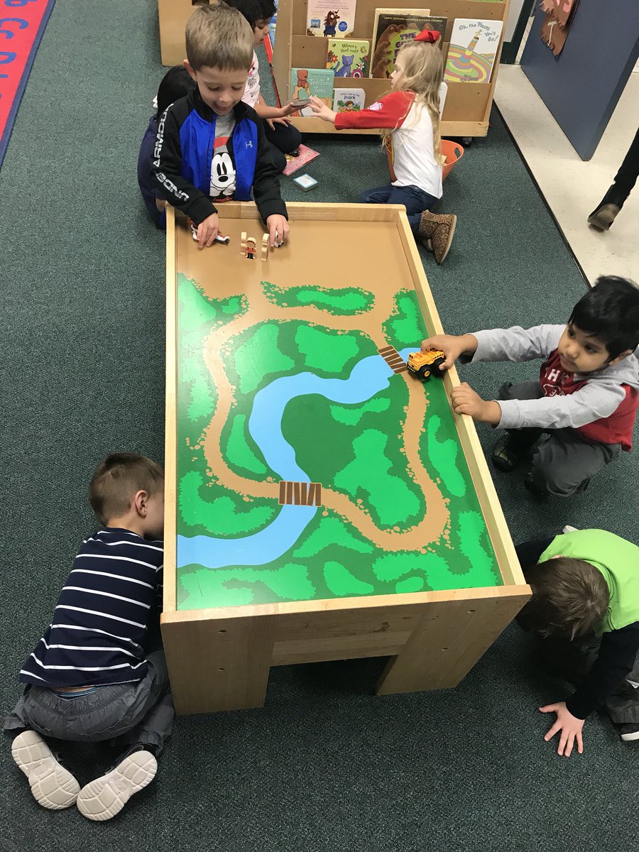 Exploring, pretending and building relationships - the best part of PreSchool! @kristihall_oues @PurvisOUES @mrs_w_oues <a href="/oldunionES/">Old Union Elementary School</a> <a href="/CISD_Preschool/">CISD Preschool</a>
