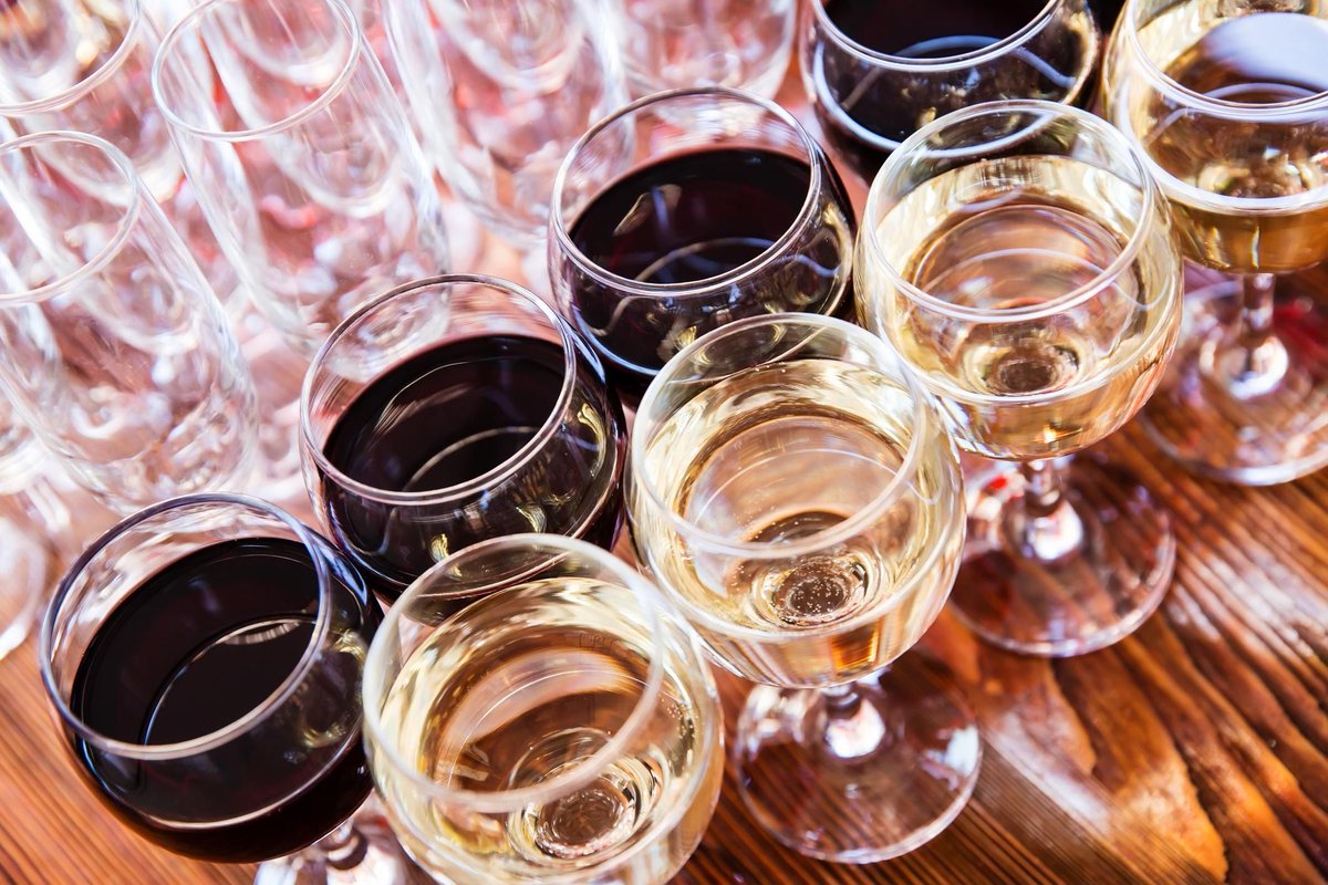 A Bouquet of New Wine Releases, From France and Elsewhere buff.ly/2ElSatw