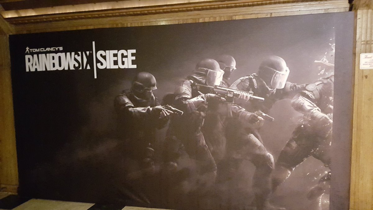 King_Distilled's tweet photo. Just over 2 years ago began my love for @Rainbow6Game when I was flown out to LA to compete in #SiegeDay. In two days I'll be flying to Montreal to support my best friend and current player for @EvilGeniuses @nvKing_ at the #SixInvitational So stoked!! @ItsEpi @UbiJustin https://t.co/4fNiFEAd7j