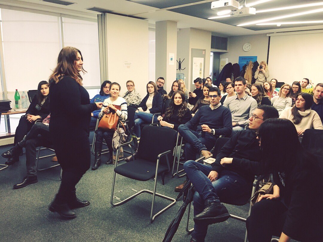 amchamserbia's tweet photo. Veštine i znanja bez kojih se ne može u savremenom poslovanju #coaching by Ivana Injac #PhilipMorrisInternational i #sinergija tima & #digitalnaera by @zvujinovic @MicrosoftSrbija #AmChamps5
#activeboldconfident #youngleadersinchange https://t.co/Y5RPOo2Cev
