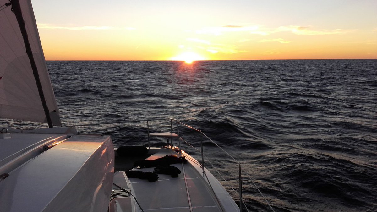 Sunset with a Bali 4.5