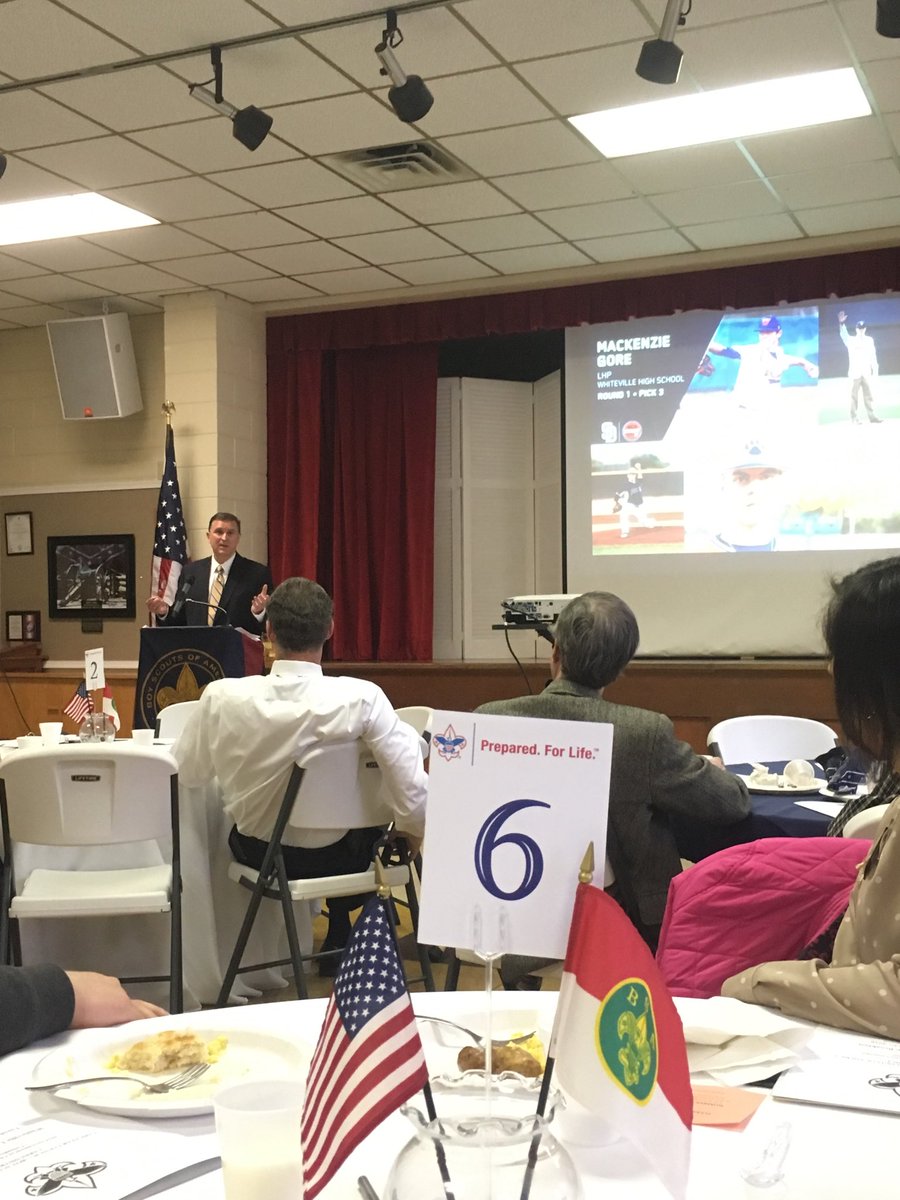 cwilliamson11's tweet photo. Many thanks to @ebgpack &amp; @scgore0609, MacKenzie (@Mgore181) Gore’s parents, for making the @CapeFearBSA -Whiteville Investment in Character breakfast a huge success.  Go Padres! https://t.co/YiH17dYxIB
