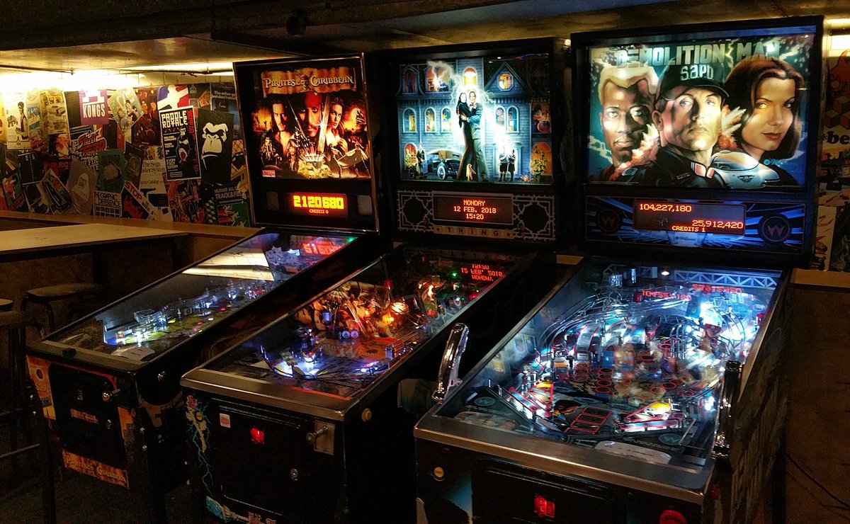 Listen up pinheads!! (Is that what you call pinball aficionados?) We've had a pinball cull, World Cup and T2 didn't make the cut. Enter  Demolition Man and Cap'n Jack Crow...Raven...Pigeon? #kongscardiff #pinball #playthemwhilsttheystillwork