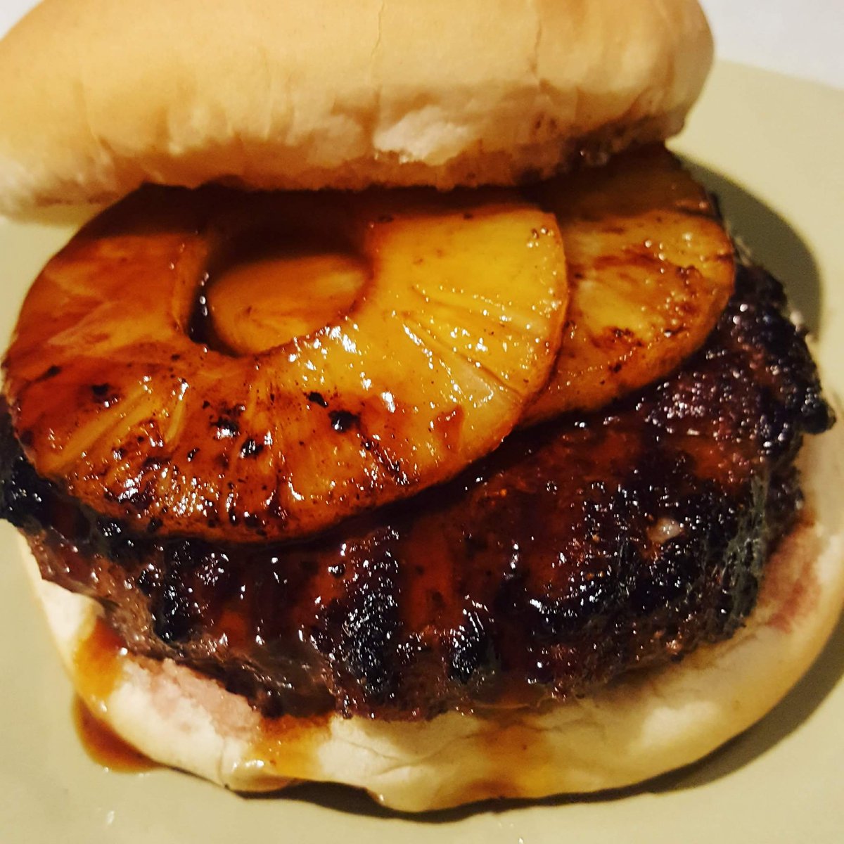 Aloha_Shack's tweet photo. We will be at Blackhawk Network 10615 Professional Circle today 11-1:30pm. Today's special is our Teriyaki Burger $10. 
#reno #lunch #foodtruck #alohashack #renofoodtruck #Hawaiian #onogrindz #bestofreno #renobest https://t.co/38MBdRV0wJ