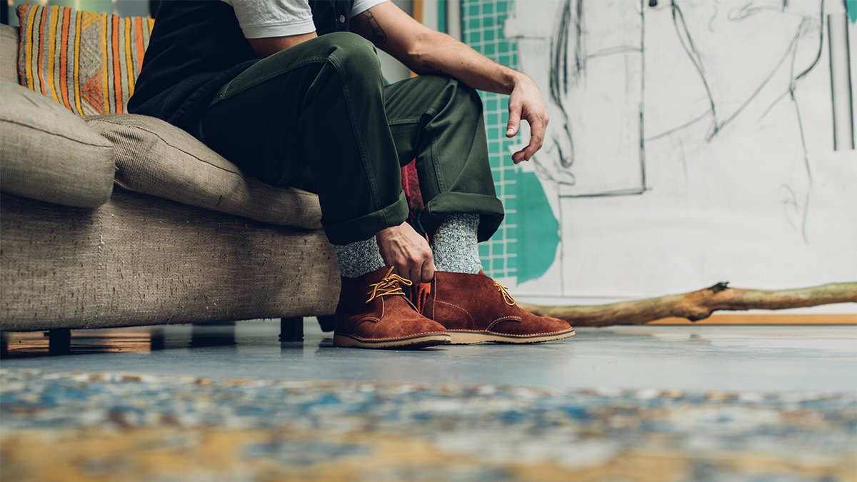 Red Wing Heritage Twitter: "Launching Thursday, the Weekender Chukka will be in Maple Muleskinner leather. #redwingheritage #SS18 / Twitter