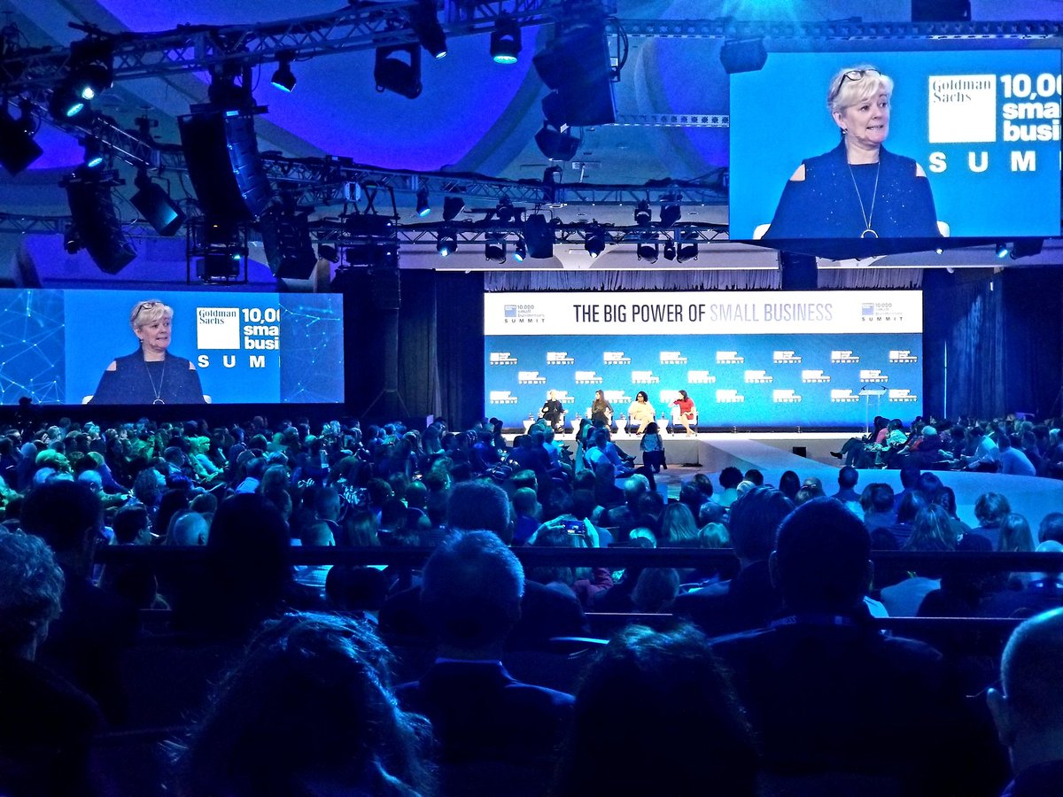 ADCitizen17's tweet photo. Leadership Lessons from Fearless Women #MakeSmallBig #applieddev https://t.co/fXtSa9aMHf