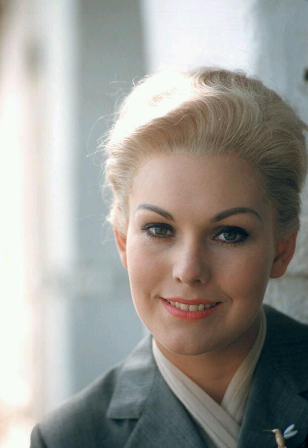 Happy birthday, Kim Novak! 