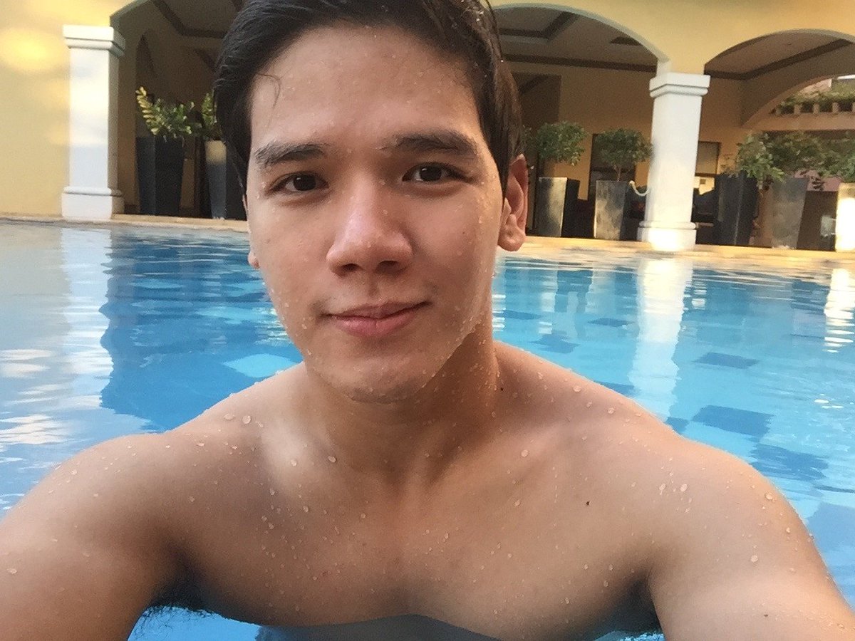 TheGeraldSantos's tweet photo. The best cardio exercise!! #throwback #phillipines #summer #allyearround #motivation #fitspiration #fitstagram #swimming #cardioforlife #stamina #endurance https://t.co/H1HQMynkV8