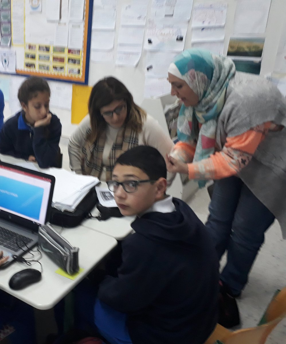 RHHS_PYPX's tweet photo. Mentor meetings in BE5B #planning #finding_out #sorting_out https://t.co/k1nLweJAkh