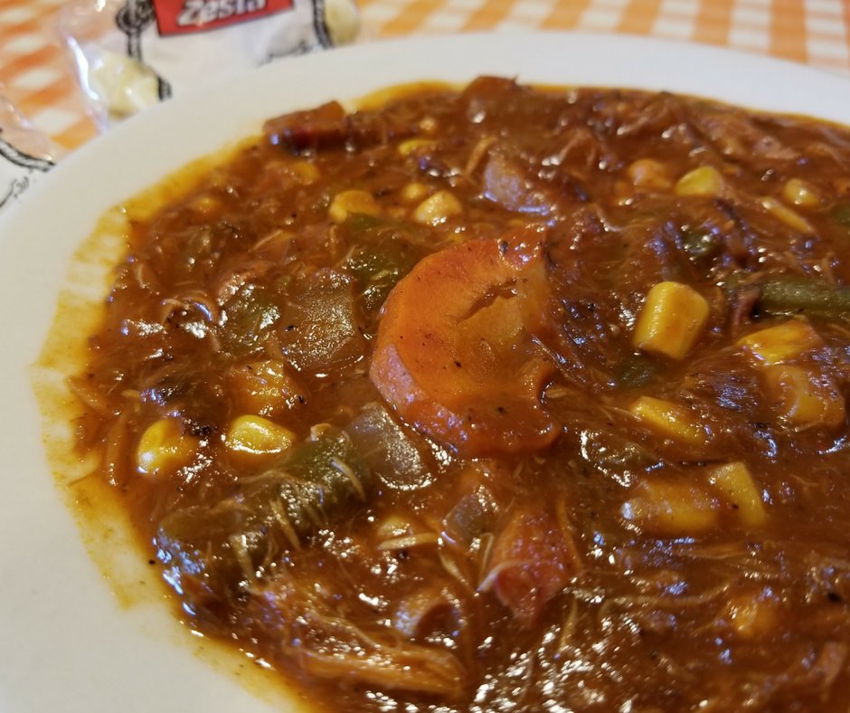 UncleBubsBBQ's tweet photo. Warm up with our Brunswick Stew. This traditional BBQ side dish is loaded with beef brisket, pulled pork, chicken, diced potatoes &amp; vegetables in a full-bodied tomato stock!

#stew #brunswickstew #UncleBubsBBQ #BubLove #comfortfood #homemade #brisket #pulledpork #veggies #chicken https://t.co/Vi6GIEhAKI