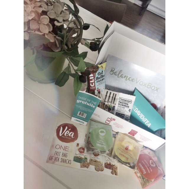 sarahlapointe1's tweet photo. Just receive my balance voxbox . Cant wait to try all of these treats 😍❤️ https://t.co/NKa4T1JFhO