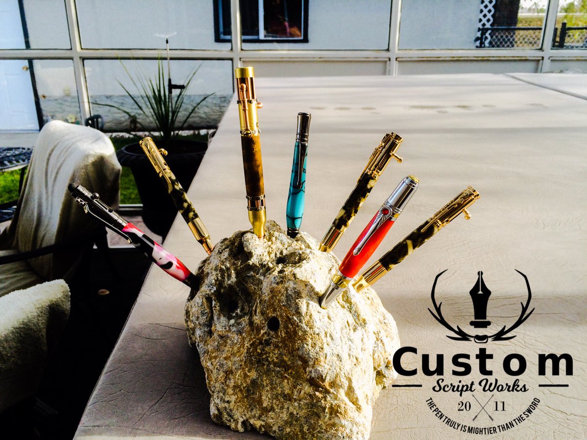 CScriptWorks's tweet image. Unlike King Arthur, you have more than one Excalibur to choose from...
Our pens are truly mightier then the sword ⚔️🖋

#Edmonton #YEG #Yeggers #Love #photooftheday #Beautiful #Happy #YYC #Calgary #Style #follow #Success #instagood #art #Canadian #tradesman #artisan #Artist