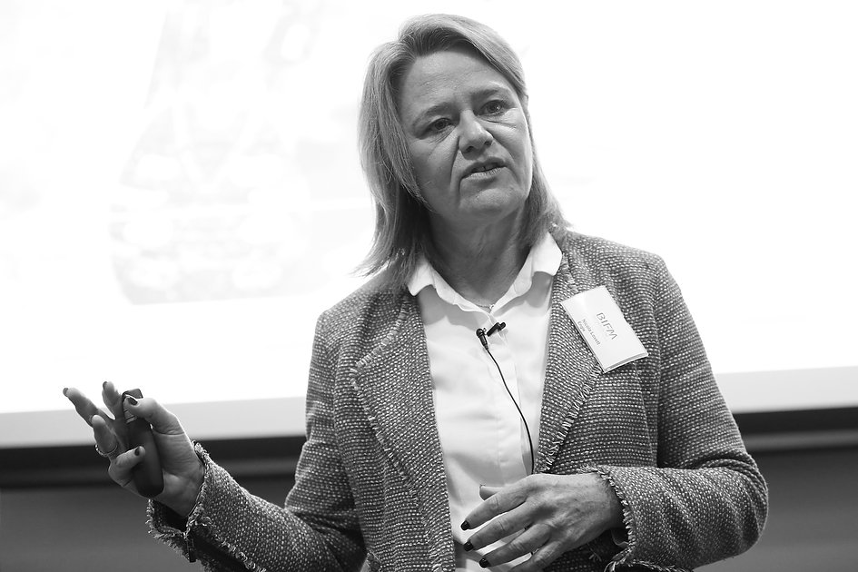 IWFM_WomeninFM's tweet photo. After that surge, we then are taking on a journey about life work balance with @nicolalovett1 CEO Business Energy &amp; Services at Engie. @BIFM_WIFM #WIFM18 https://t.co/eVvFKZy4re