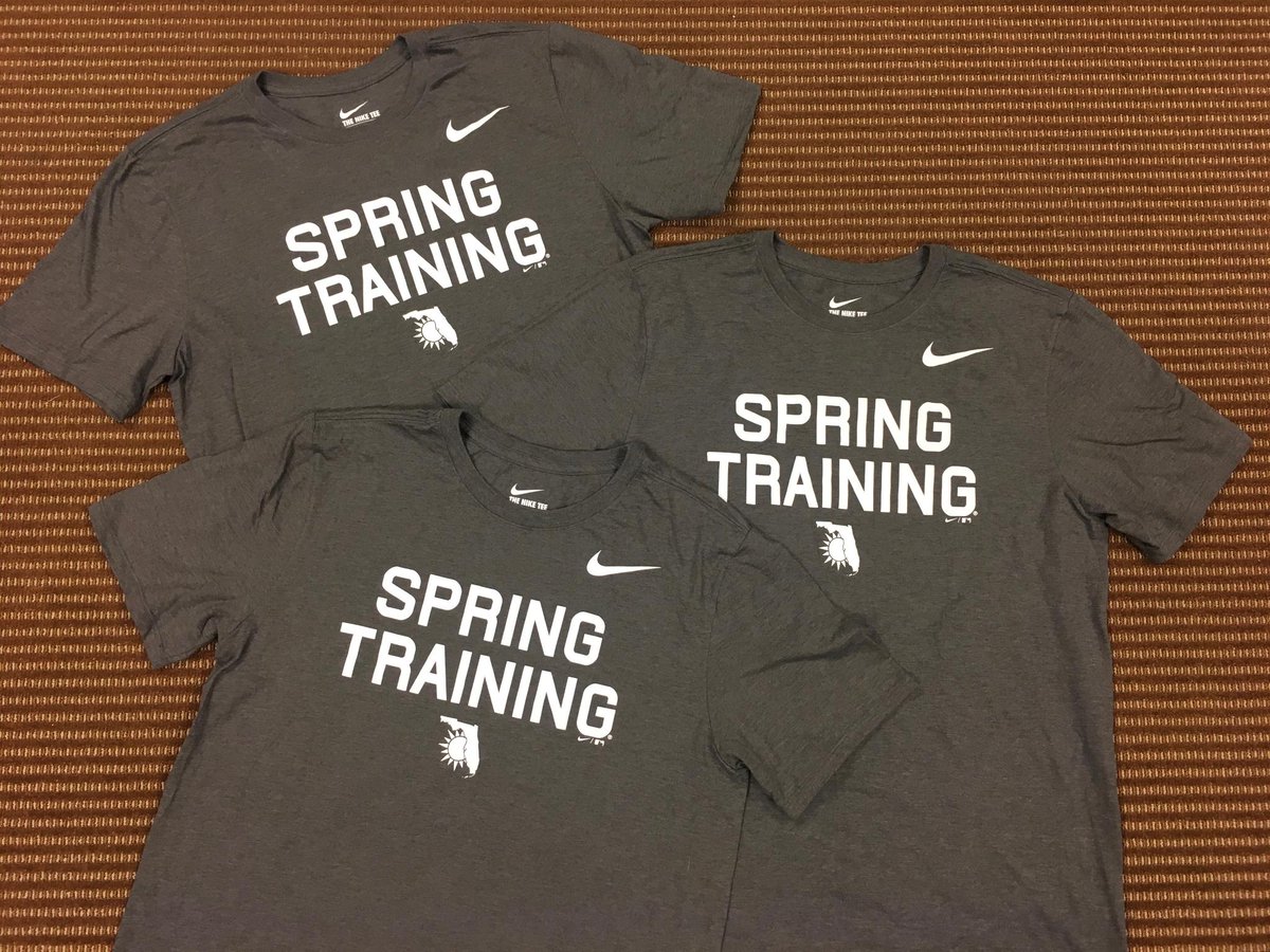 Twins's tweet image. RT for a chance to win a #MNTwinsST t-shirt!

☀️🌴⚾: twinsbaseball.com/spring
