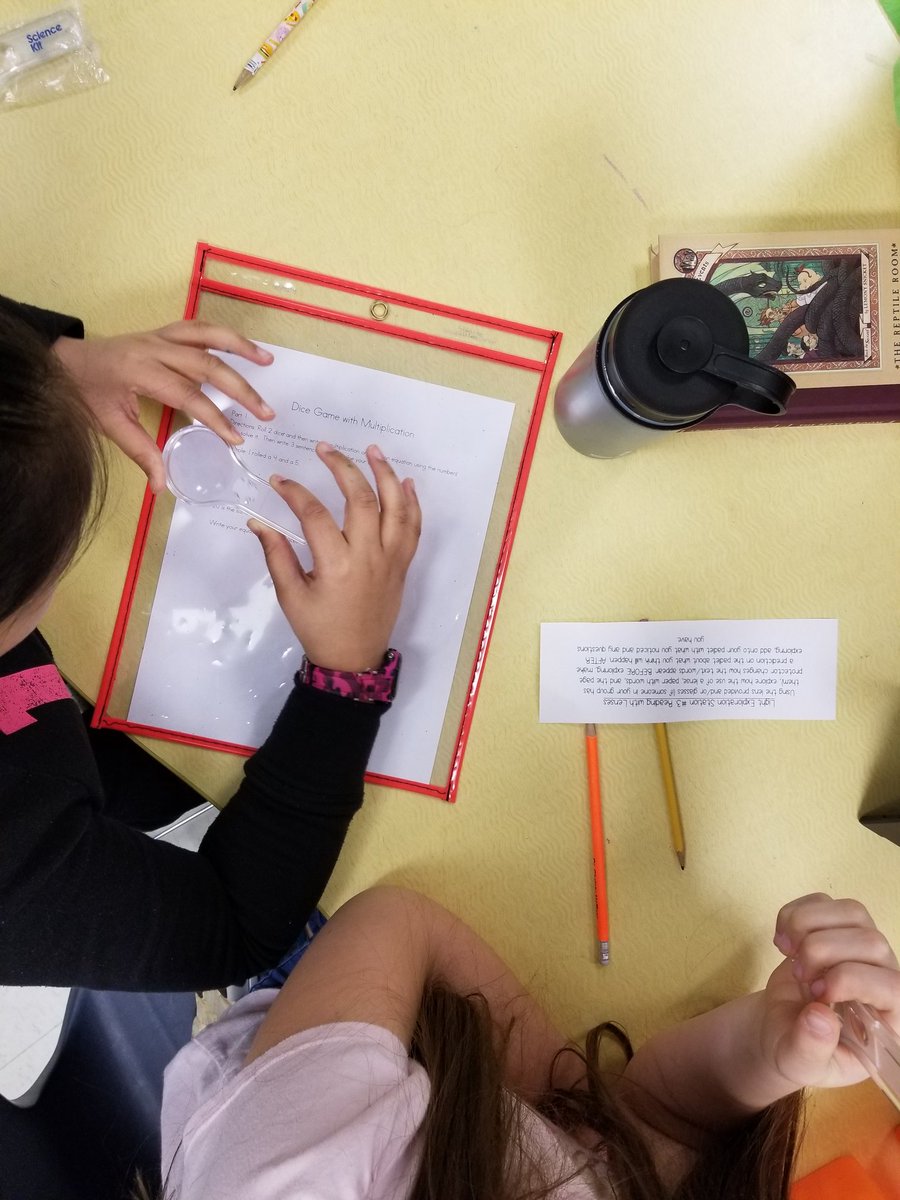 teachertay14's tweet image. Light Exploration Stations! 
#exploreBEFOREexplain #Science #TECH #funin4th @oceeotters @AnnScottHanks10 @FultonCoSchools