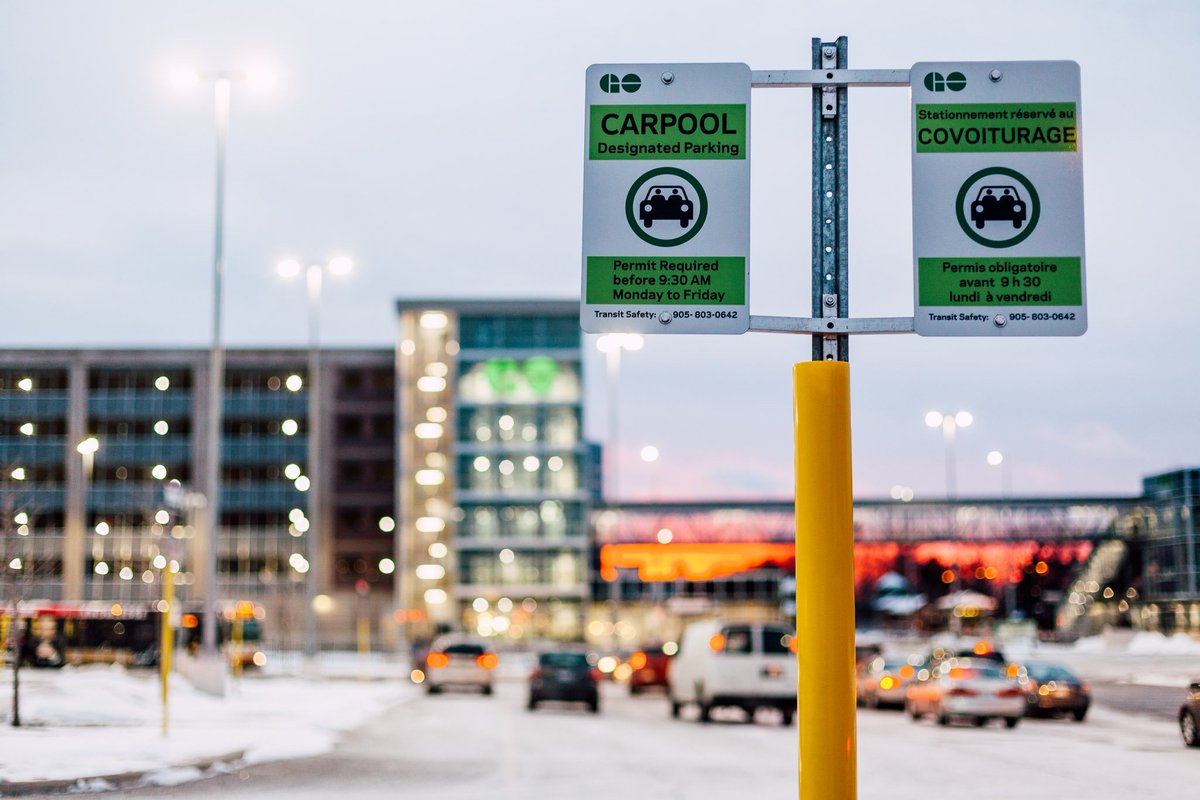 SmartCommute's tweet photo. There are over 500 designated carpool parking spaces across the @GOTransit network! Find your carpool match, then head to https://t.co/R7No8Mihlc to get your parking permit. https://t.co/RRehhWsisF