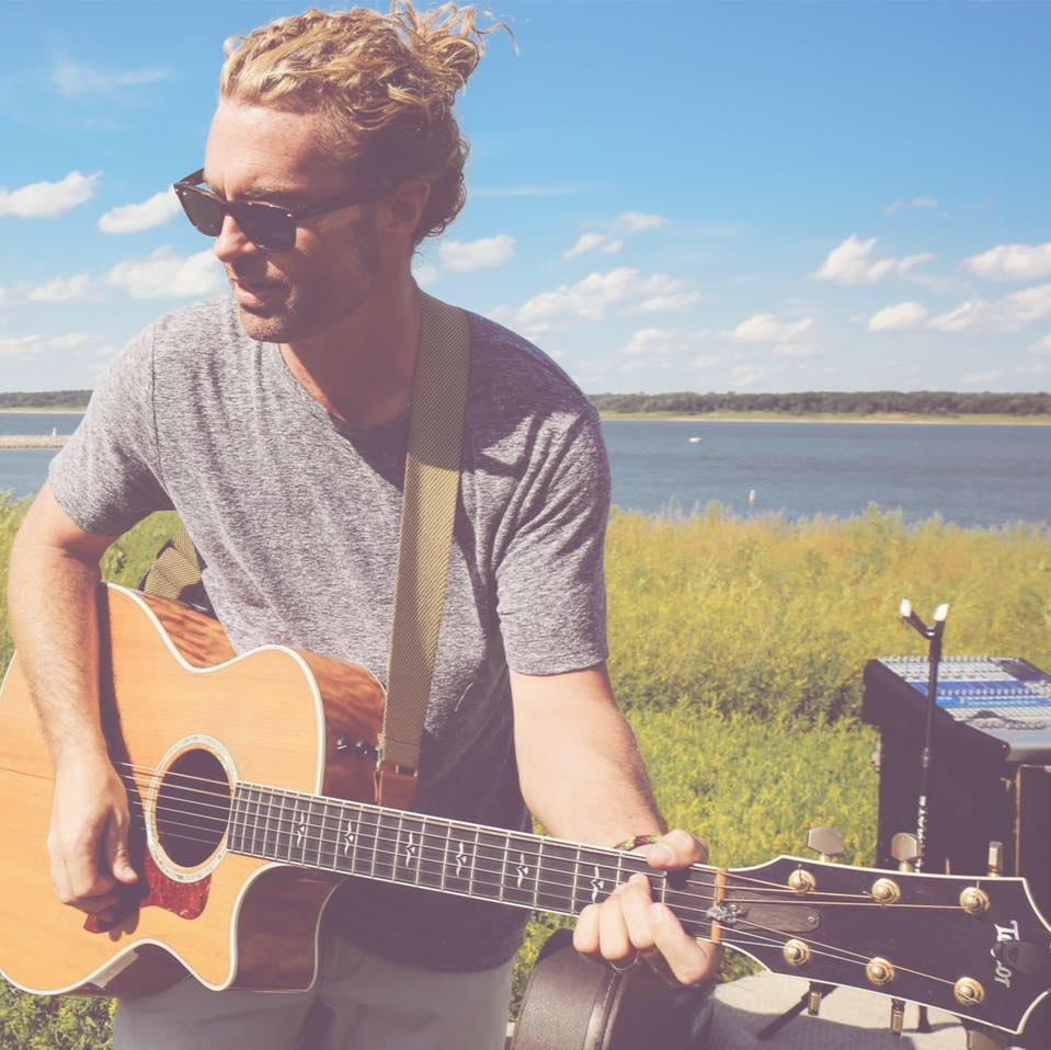 Come celebrate one of our faves, <a href="/damondotson/">Damon Dotson</a> on 04/27 at <a href="/GasLampDSM/">Gas Lamp</a> - it’s a birthday bash you don’t want to miss! tikly.co/events/2591