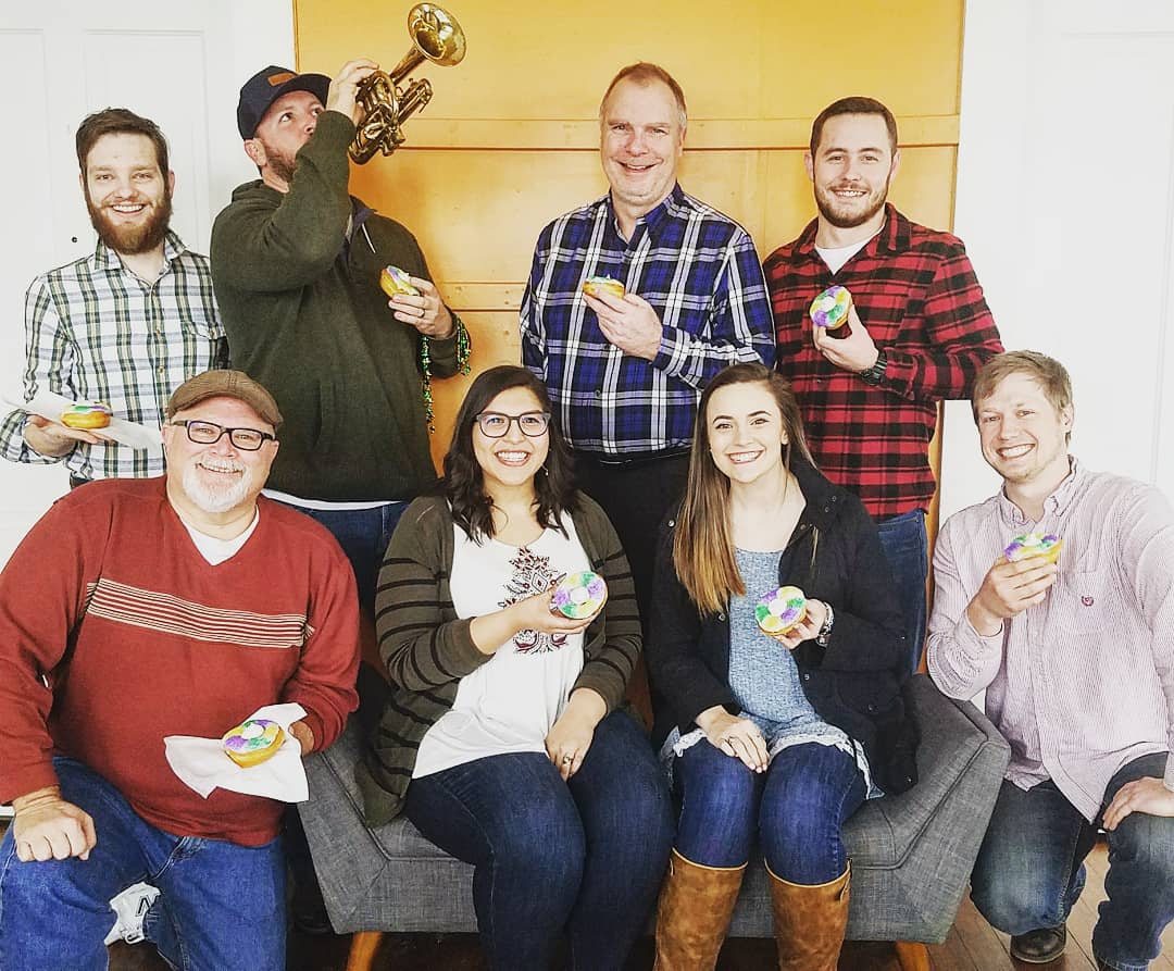 VantMarketing's tweet photo. Stuffing our face this morning with @NaegelinsBakery #KingCake doughnuts. Happy #FatTuesday! #MardiGras #VantMarketing #DigitallyPropelled https://t.co/jF0V57EXMK