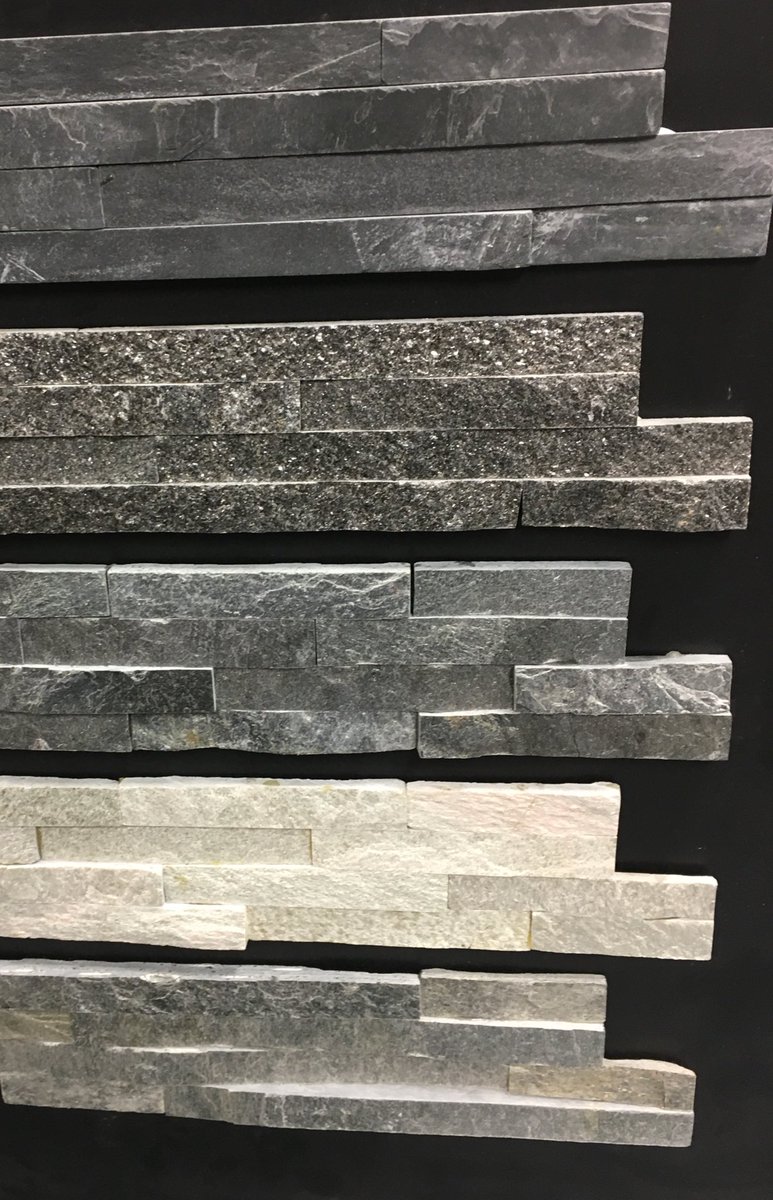 CeramicSystems's tweet image. Just a few of our splitfaced slate examples a very popular #trend at the moment used in #homedecor and #commercial installations to create beautiful features ❤️ #tiles @CeramicSystems based in #cumbria #notjustlakes but we can deliver all over the #uk 👍🏻