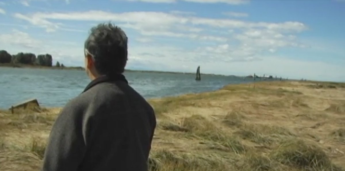 Art for Lunch, Feb 21🎨🍴: Screening of <a href="/thenfb/">National Film Board of Canada</a> films exploring Indigenous Language and Identity, My Indian Name, Marie’s Dictionary, and Writing the Land. Free! See more: ow.ly/FHjP30iidRt 
Film still: Writing the Land, Kevin Lee Burton, 2007