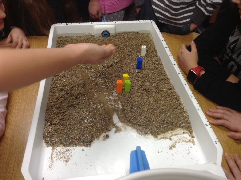 ccreadyfreddy's tweet photo. Be sure to ask your 4th grader about this awesome challenge that combines erosion, coordinates, and city planning! @usd207 https://t.co/HnFBLisFsB