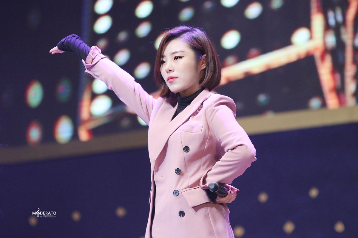 wheein wheeout official jung wheein thread wheein wheeout official jung wheein thread