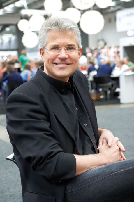 COMICSnGRAPHICS's tweet photo. Signier- und Zeichentermin mit Arild Midthun am 7. März ab 15 Uhr. Bei uns im Laden. #berlin #comic #signierstunde #prenzlauerberg #prenzlberg #ducks
https://t.co/FuTygDD0AE https://t.co/yjLKtZk1pf