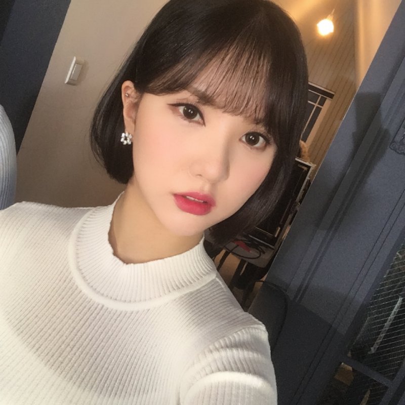 hkgbuddies_'s tweet photo. 180214 @GFRDofficial official Kakao Talk account update by Eunha
https://t.co/aufD1AO1TM
#GFRIEND #여자친구 #EUNHA #은하
#3yearswithGFRIEND https://t.co/JCFdRYxxUX