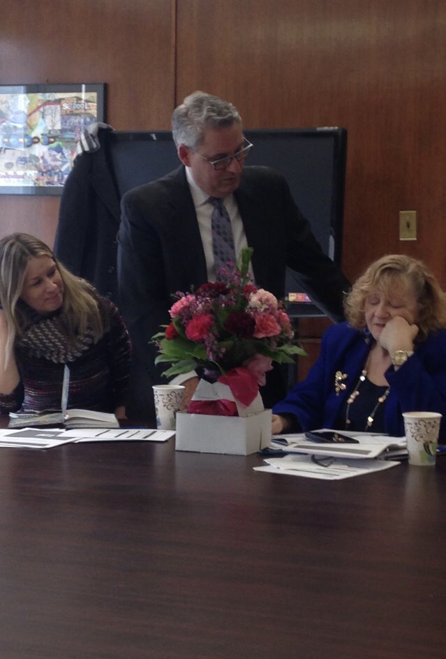 Thank you Joan McKeever-Thomas for your years of service.   On behalf of the children and parents of Staten Island, thank you for dedication and commitment to our learning. @SIBFSC @District31R