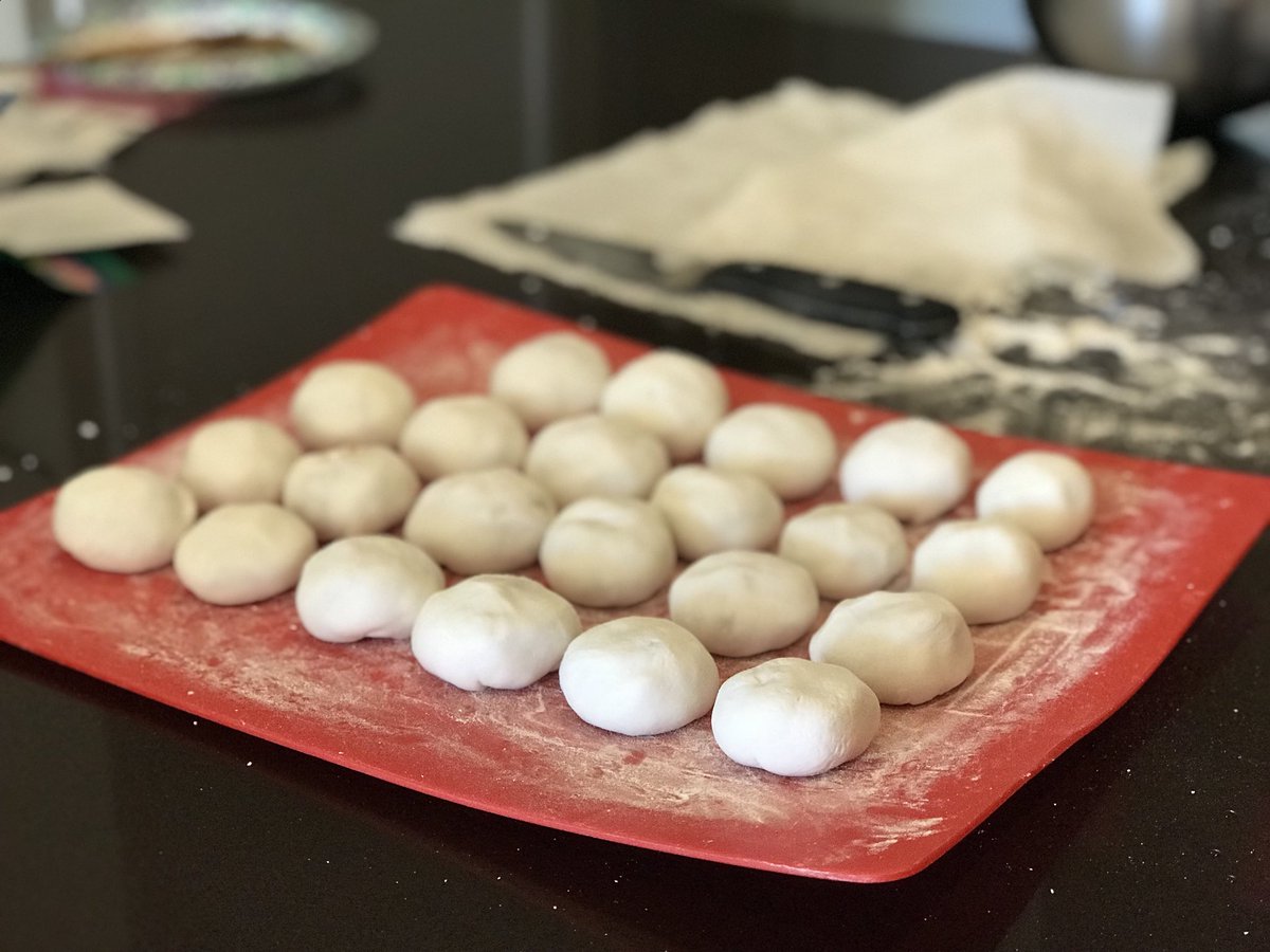 sandyschkitchen's tweet photo. #团团圆圆 #tangyuan I made some gluten rice balls stuffed with meat yesterday, which means Chinese New Year is coming!!! #cny #chinesenewyear #foodporn #foodpic #yum #foodie #delicious #nomnom #lovefood #foodlovers #delish #hungry #tasty #yummy #chinesefood #homemade #homecooking https://t.co/RXShqX6gsL