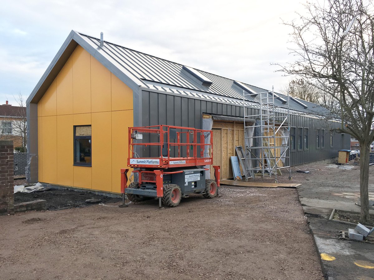 StudioLIMEuk's tweet image. Our @FiltonAve Dining Hall is approaching completion and the yellow cladding is looking great! #bristolarchitecture #education