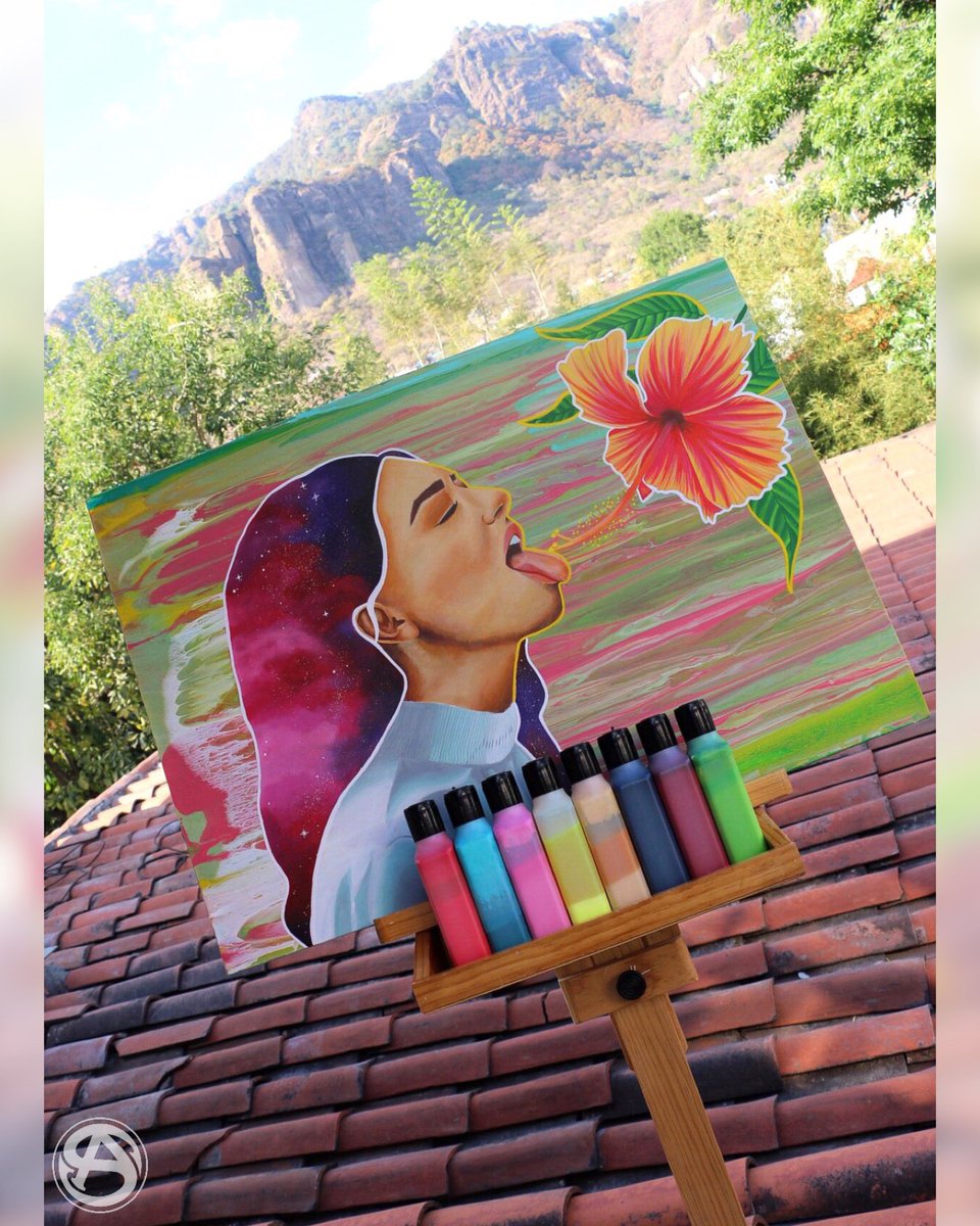 SA_OfficialCrew's tweet photo. Canvas Finished!!! 🎨.
.
Art by: @MarisaLynnSA
.
Próximamente en tienda 🔜 Marzo 2018!
.
#simplementearte #sart #lynnart #lynnstyle #colors #montanaacrylic #artstudio #like4like #flowerart #psychedelic #midestinotepoztlan #morelosmexico #morelostravel #artemexicano #mexico https://t.co/iUfEhYDhTK