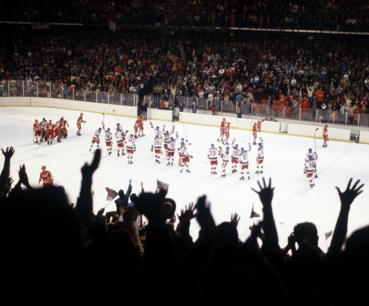 HISTORY's tweet photo. In one of the most dramatic upsets in sports history, the underdog 🇺🇸 hockey team defeated the four-time defending gold-medal winning Soviet team at the XIII Winter Games in Lake Placid, New York in 1980. Do you remember watching the "miracle on ice" happened? https://t.co/0ZoOIG2ySk