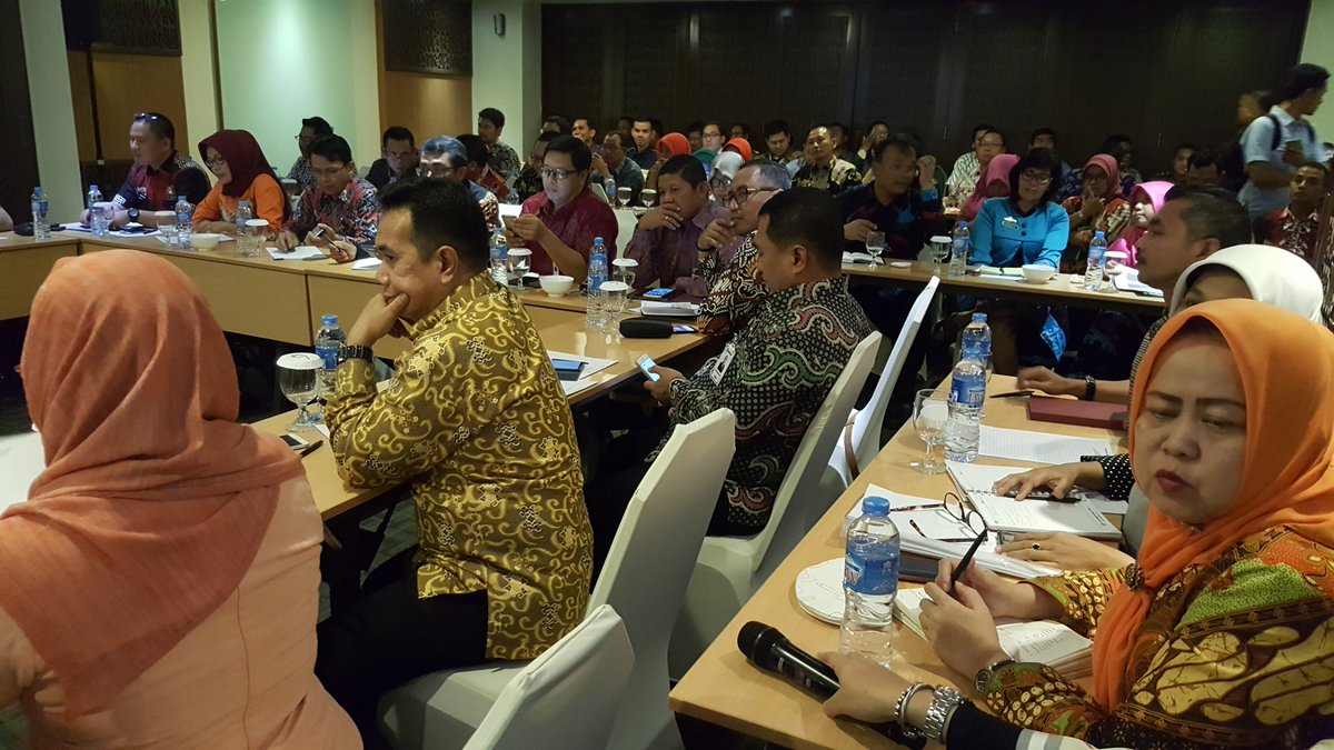 BadanPangan's tweet photo. Usai melaksanakan Rakor, besok tim akan melaksanakan serapan gabah petani di Lampung Tengah dan Lampung Utara
@kementan @badansdm @itjen1kementan @DITJEN_PSP @PerumBULOG @tni_ad @BANKBRI_ID
#Panen #Sergab #Gabah #Beras #PetaniSejahtera #StokPanganAman #HargaPanganStabil https://t.co/IpyfSw6H6M